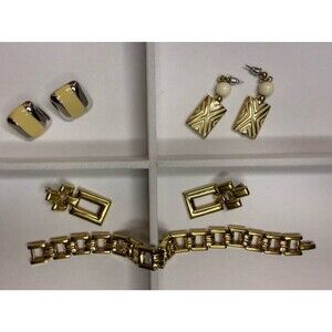 💎🔥Vintage Costume Jewelry Lot Monet Napier Avon- Gold Tone